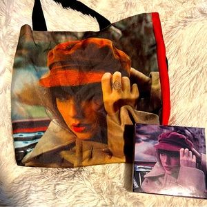 Taylor Swift - Red Taylor’s Version Tote and Puzzle